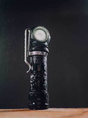 Armytek - Акумуляторний ліхтар / налобний ліхтар Wizard C2 PRO MAX - 4000 люмен - F06701C