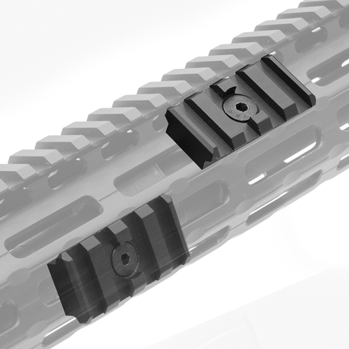 Leapers - Рейка Picatinny PRO - M-LOK - 4 гнізда - чорна - MTURS09S