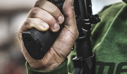 Пістолетна рукоятка Magpul - MOE+ Grip для AR15/M4 - чорна - MAG416