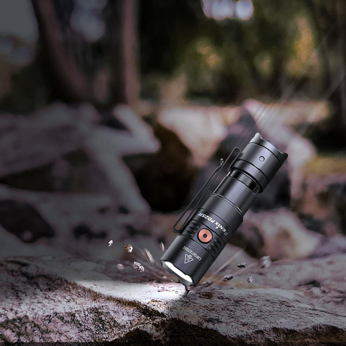 Fenix - PD25R світлодіодний ліхтар з акумулятором 700 мАг - 800 люмен - PD25R