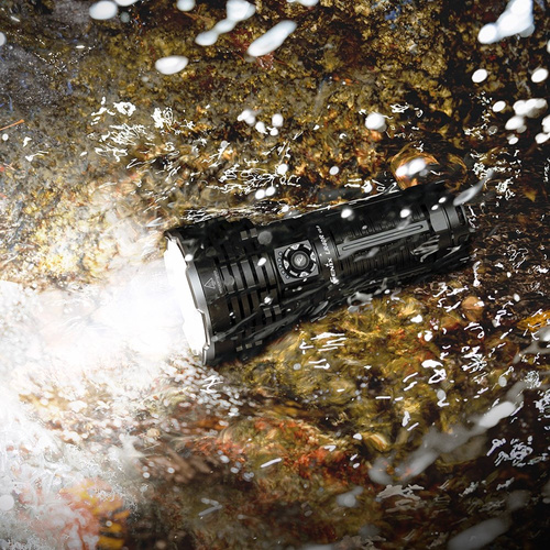 Fenix ​​​​- LR40R V2.0 Прожектор з батареєю 15000mAh - 15000lm - Чорний - LR40R V2.0