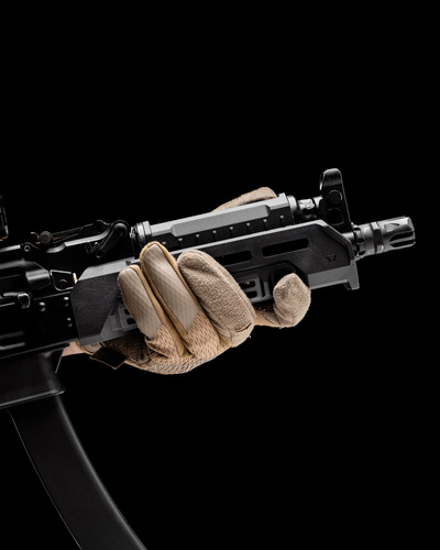 Strike Industries - Полімерна накладка на руку для KUSA KP-9 - M-Lok - чорна - SI-KP9-POLY-HG-BK