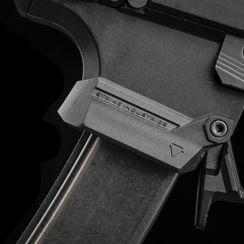 Strike Industries - Збільшена воронка магазину для пістолета-кулемета CZ Scorpion EVO - чорна - SI-CEVO-MAGWELL