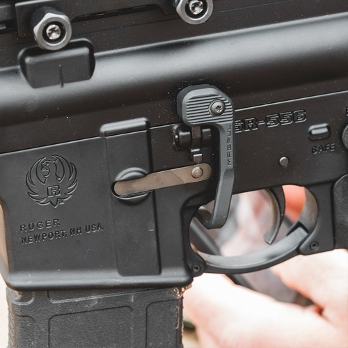 Magpul - B.A.D. Lever® - пристрій для заряджання акумуляторів для AR15/M4 - MAG980