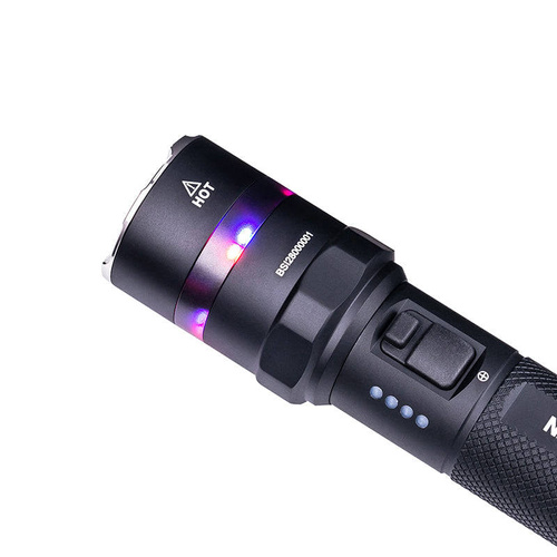 NEXTorch - Світлодіодний тактичний ліхтар P84 з акумулятором 4800 mAh - 3000 лм - чорний - P84