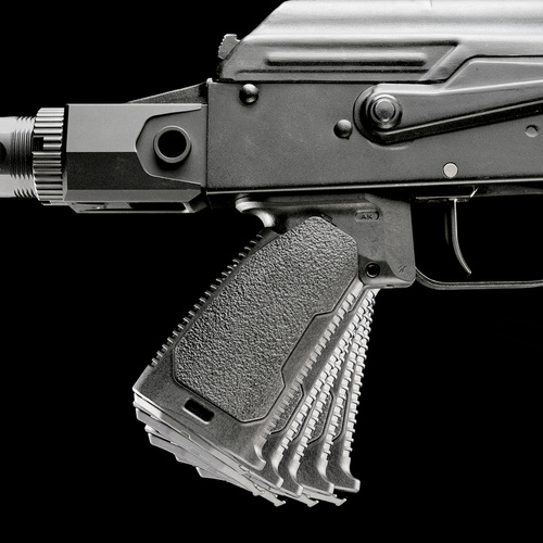 Strike Industries - Кутова пістолетна рукоятка для АК - FDE - SI-AK-MAPG-FDE