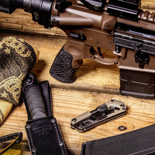 Real Avid - Мультитул для обслуговування знаряддя Gun Tool CORE™ - AR-15 - AVGTCOR-AR