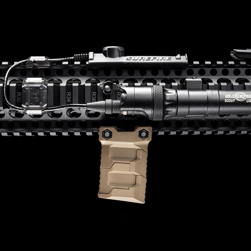 Strike Industries - Strike Stacked Angled Grip CMS - Picatinny - FDE - SI-AR-CMS-PSAF-FDE