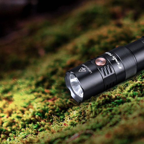 Fenix - PD25R світлодіодний ліхтар з акумулятором 700 мАг - 800 люмен - PD25R