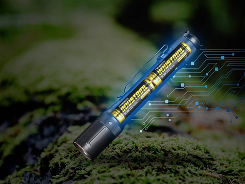 Fenix - Ліхтарик E20 V2.0 - 350 люмен