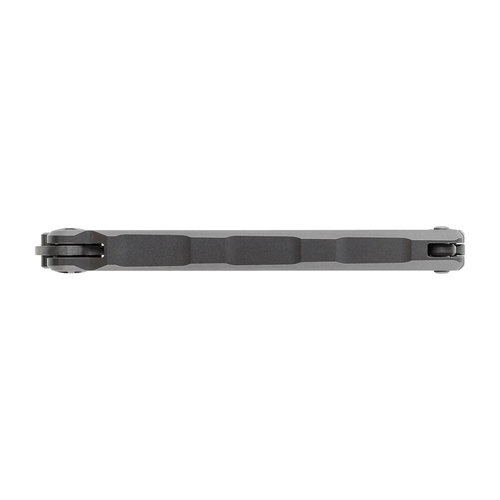 Benchmade - 82 Laro Ніж метелик - CPM MagnaCut - сірий - 82