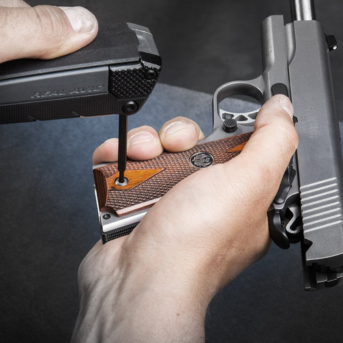 Real Avid - Технічне обслуговування багатофункціонального інструменту Gun Tool Pro - AVGTPRO