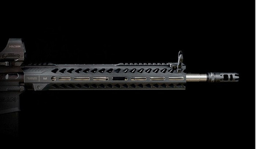 Strike Industries - Страйкбольна рейка для AR-15 - 13,5" - плоска темна земля - SI-StrikeRail-135-FDE