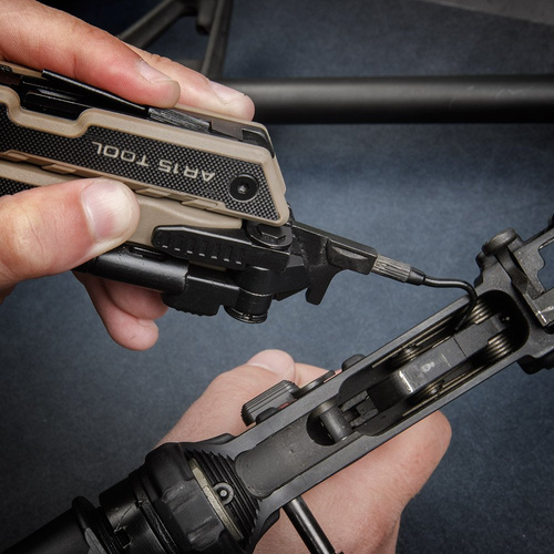 Real Avid - Мультитул для обслуговування знаряддя AR-15 Tool - AVAR15T