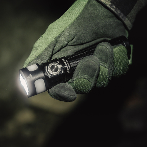 Fenix - Світлодіодний тактичний ліхтар - 1800 лм - 28 400 кд - LD35R.11111