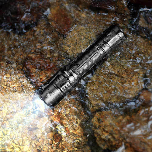 Fenix - Світлодіодний ліхтар PD35R - 1700 лм - чорний - 039-539