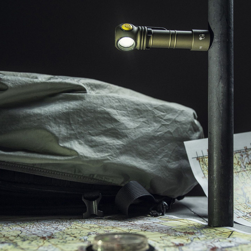 Armytek - Налобний ліхтар Wizard C2 Pro - Магнітний зарядний пристрій - 2500 лм - 18650 - оливковий - F08701CO