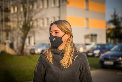 Гелікон - Багатофункціональна профільована захисна маска - чорна - MA-RUP-CB-01