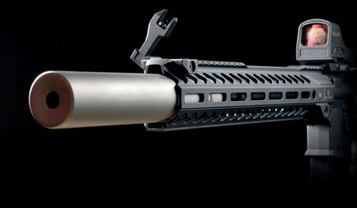 Strike Industries - Страйкбольна рейка для AR-15 - 13,5" - плоска темна земля - SI-StrikeRail-135-FDE