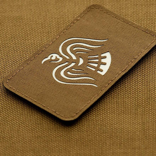 M-Tac - Нашивка Crow Banner - Cordura 500D - Laser Cut - Fluorescent - Coyote/GID - 51171599