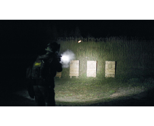 Armytek - Тактичний збройовий ліхтар Parma C2IR Pro - 1250lm - ІЧ діоди - Picatinny/Weaver - F09804CIR