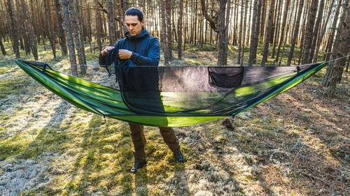 Lesovik - Туристичний гамак DRAKA з москітною сіткою та підвісом SNEKA - Treetop Green