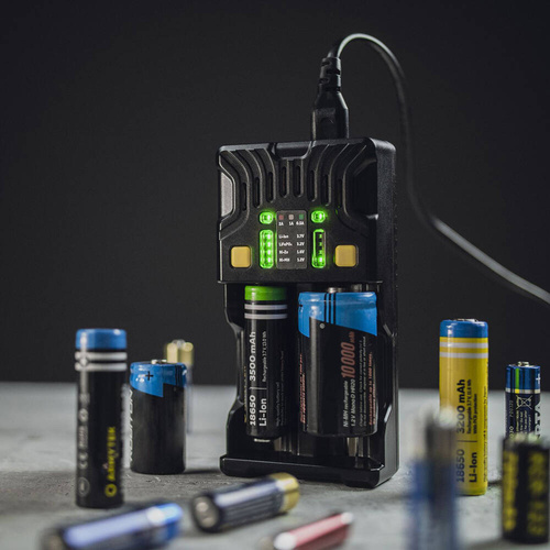 Armytek - Зарядний пристрій Uni C2 - автомобільний адаптер - A02401C