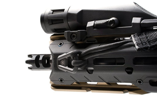Strike Industries - Uchwyt zawieszenia LINK Angled Sling Loop - SI-LINK-ASL