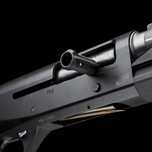 Strike Industries - Збільшена казенна частина для рушниці Benelli M2 / M3 - 12 Ga - чорна - SI-BM2-BH-12