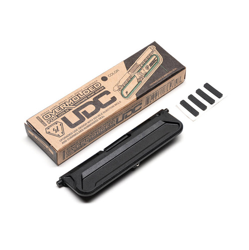 Strike Industries - Клапан okna wyrzutnika łusek Overmolded Ultimate Dust Cover .223/5,56 мм - Czarna - SI-AR-OMUDC-223-BK - SI-AR-OMUDC-223-BK