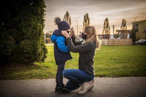 Гелікон - Багатофункціональна профільована захисна маска - чорна - MA-RUP-CB-01